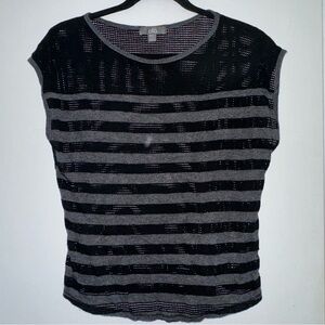 Alo yoga grey black striped mesh workout top small